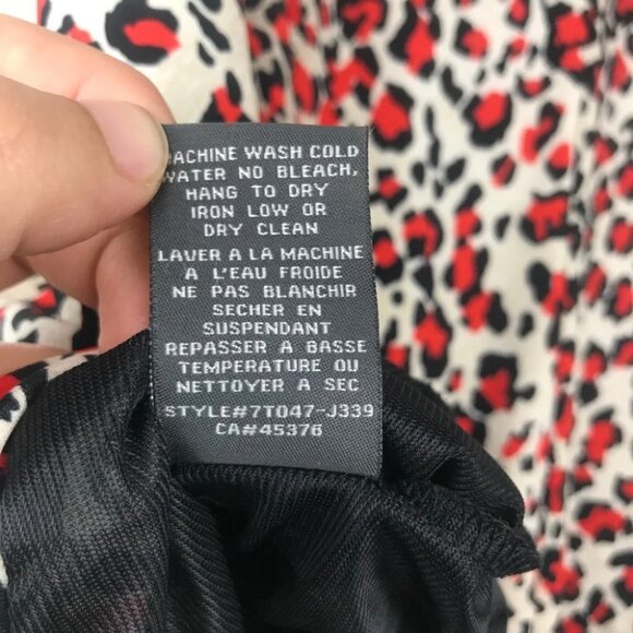 Suzy  Shier Animal print pleated blouson top size L - Picture 13 of 13